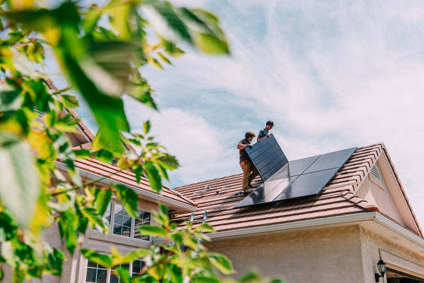 Best Roof Gutter Cleaning  in Unalaska, AK
